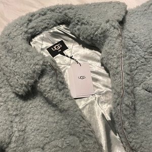 UGG MAEVE SHERPA JACKET